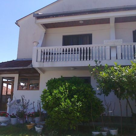 Guesthouse Sinani Улцинь Екстер'єр фото