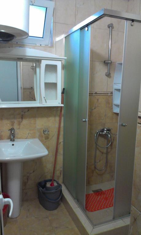Guesthouse Sinani Улцинь Екстер'єр фото