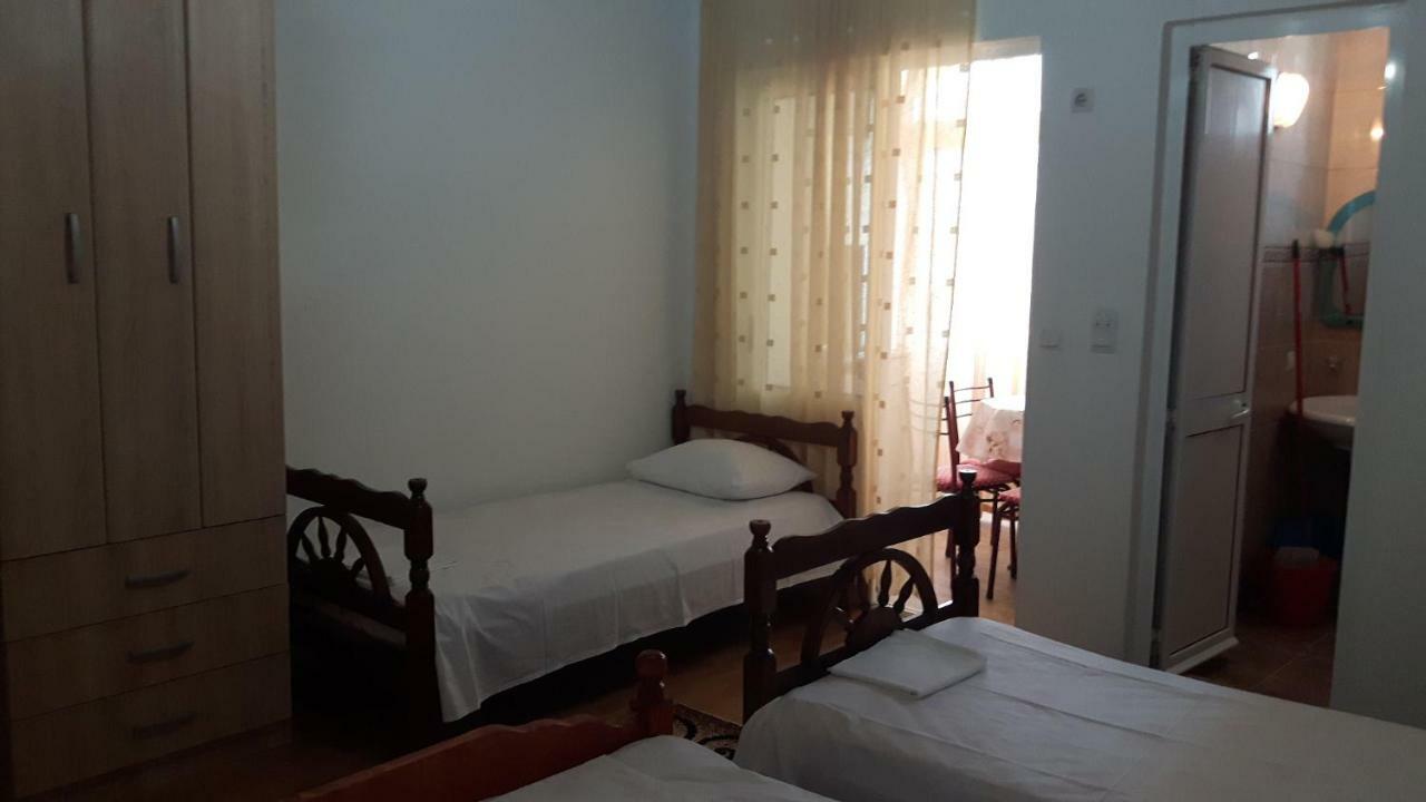 Guesthouse Sinani Улцинь Екстер'єр фото
